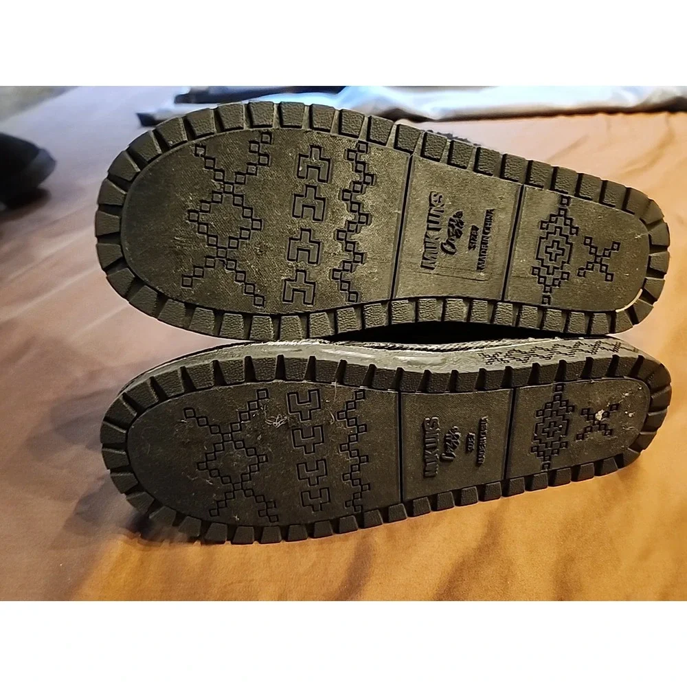 MukLuks Women's Size 7 Black Boots